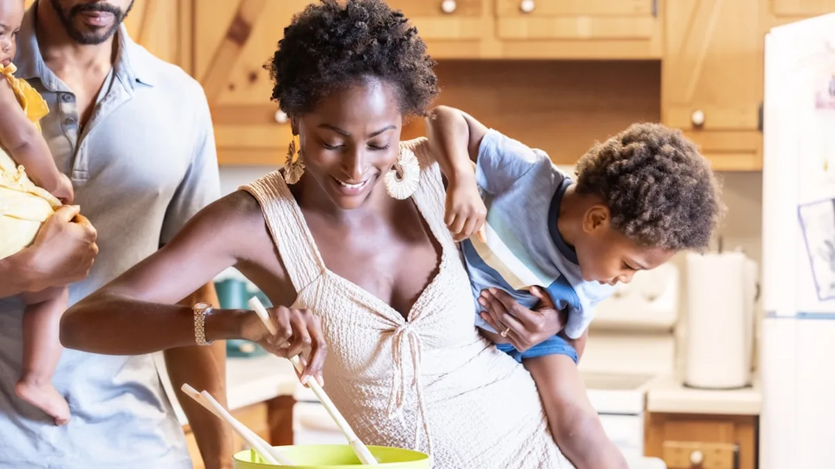 Anniversaire d'enfant à la maison : jeux, gâteau, timing